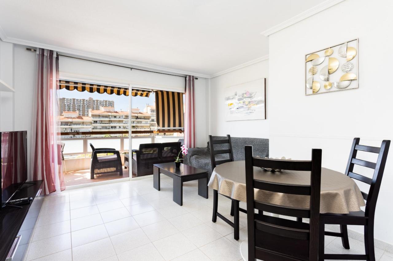 Black And White Apartment Free Wifi Los Cristianos  Luaran gambar